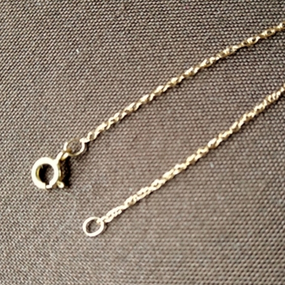 Genuine Diamond Heart Pendant Necklace with Solid 10k Gold Neck Chain New - Picture 9 of 9